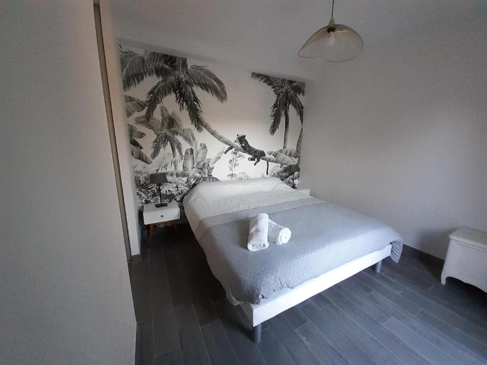 La Petite Bicoque Bed & Breakfast Saint-Suliac Exterior photo